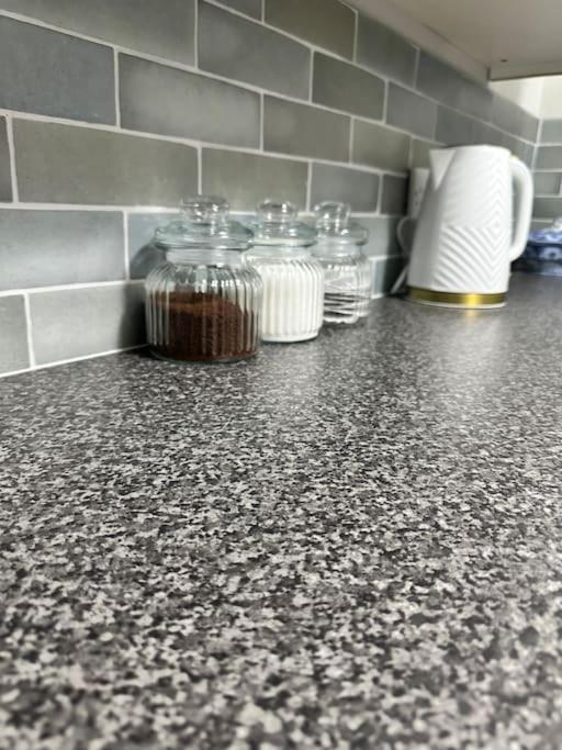 Stylish 2 Bedrooms Flat In A Quiet Cul-De-Sac Area, Near Sheffield City Centre With Free Parking Kültér fotó