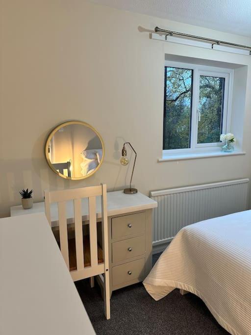 Stylish 2 Bedrooms Flat In A Quiet Cul-De-Sac Area, Near Sheffield City Centre With Free Parking Kültér fotó